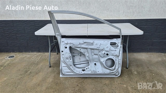 Предна лява врата Toyota Corolla Suzuki Swace година 2019 2020 2021 2022 2023 2024 2025 , снимка 5 - Аксесоари и консумативи - 54051237