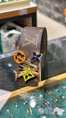 колани от естествена кожа в кутия valentino garavani louis vuitton , снимка 4 - Колани - 51916381