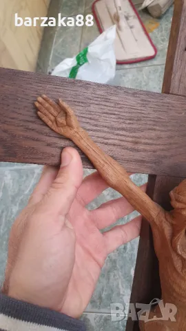 Голям дървен Кръст Разпятие, снимка 9 - Антикварни и старинни предмети - 50269856