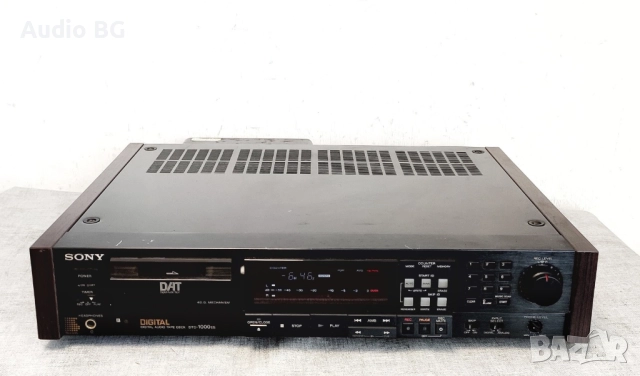 цифров дек DAT Sony DTC-1000ES Top