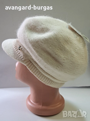 324 Дамска бутикова шапка каскет - ангора, снимка 3 - Шапки - 52529967