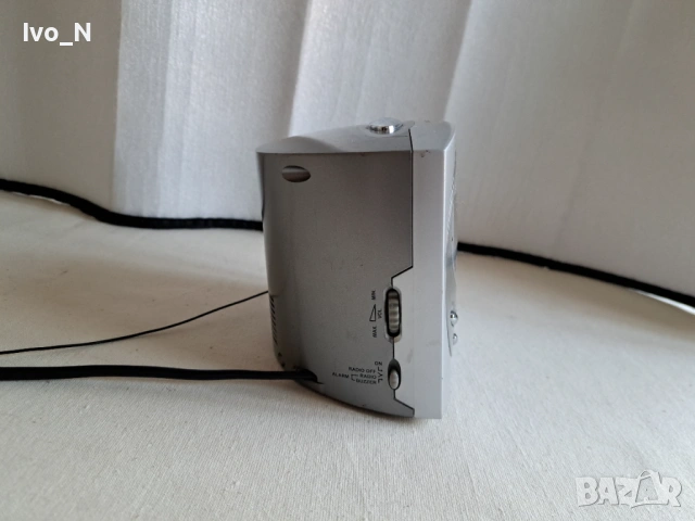 Радио часовник Watson UR 4605., снимка 2 - Радиокасетофони, транзистори - 53430287