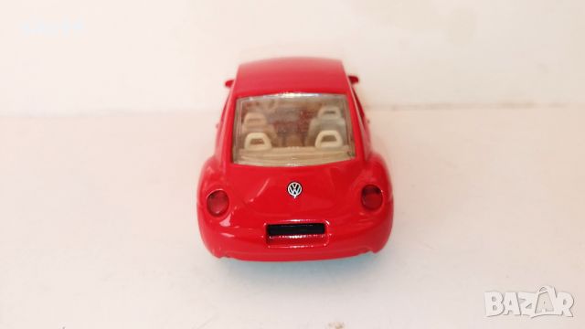 Bburago VOLKSWAGEN New Beetle 1:43, снимка 3 - Колекции - 42689853