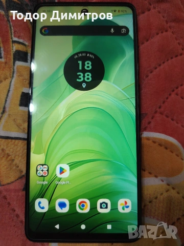 Продавам Motorola moto g04