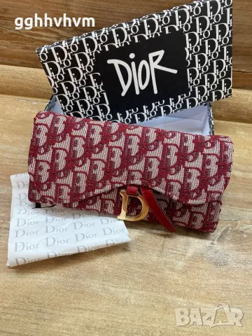 Портмоне с кутия на dior, снимка 1 - Портфейли, портмонета - 48121503