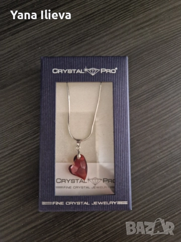 Колие със Сваровски/Swarovski сърце, снимка 2 - Колиета, медальони, синджири - 51888754