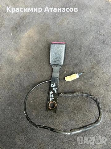 B-480 E034501. Датчик колан закопчалка преден десен за Тойота Авенсис T27 седан. Комби. 2009-2014г