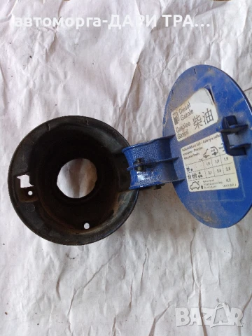 Капачка резервоар за Фолксваген голф 4 , снимка 2 - Части - 50821943