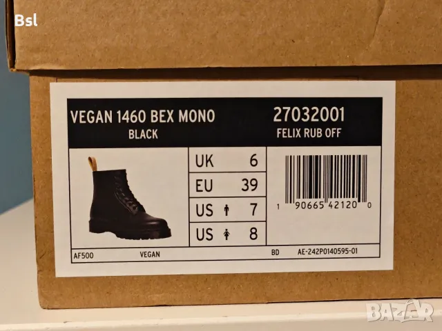 Дамски ботуши Dr Martens 1460 Vegan, снимка 9 - Дамски ботуши - 50314118