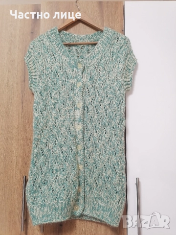 Нов дамски елек, ръчно плетиво, ГО 47 см, дължина 80 см. , снимка 6 - Елеци - 52459453