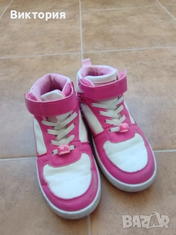 Кецове 31 номер , снимка 2 - Детски маратонки - 51593874