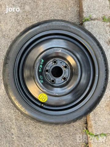 Патерица Toyota Auris 5×114.3/60.1, снимка 1 - Гуми и джанти - 49428888