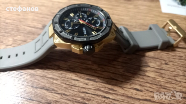 Мъжки ръчен часовник GUESS  GW0803GL, снимка 2 - Мъжки - 52618202