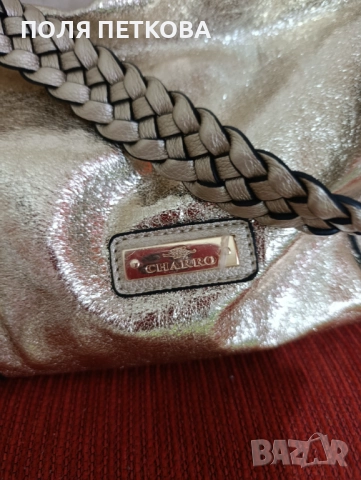 Златна чанта, снимка 5 - Чанти - 52604015