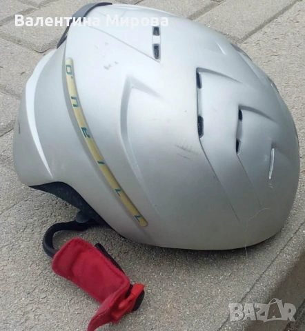 Продавам детска ски каска , снимка 2 - Зимни спортове - 54231426