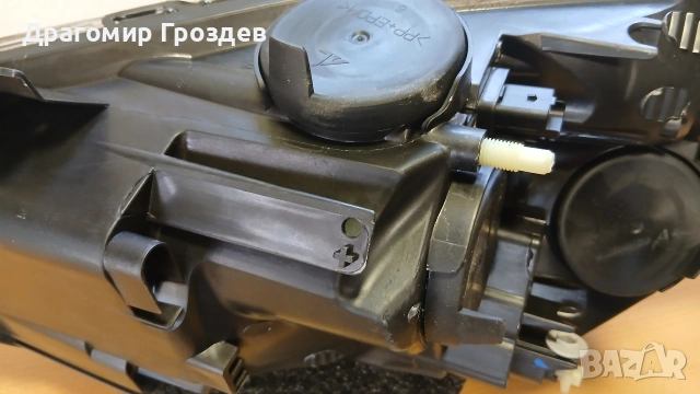 НОВ! Оригинален десен фар за Renault Clio IV Facelift / Рено Клио 4 (2016-2019), снимка 10 - Части - 53719742