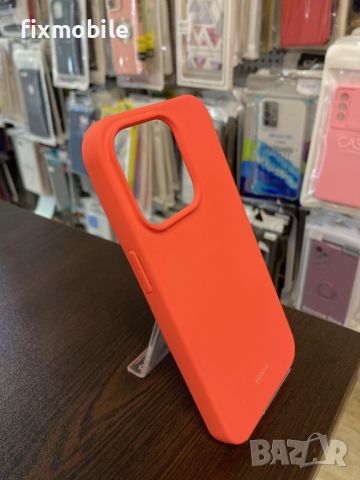 Apple iPhone 15 Pro Силиконов гръб/кейс, снимка 2 - Калъфи, кейсове - 46348669