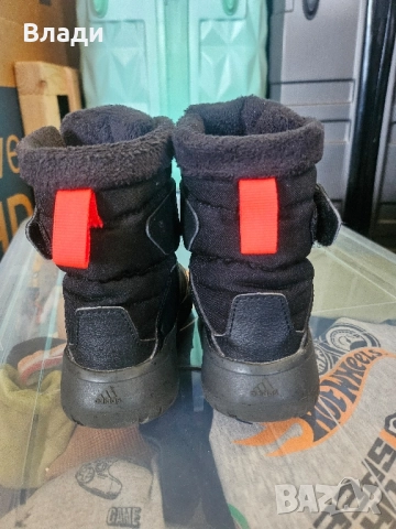 Продавам детски ботушки Adidas 23номер , снимка 4 - Детски боти и ботуши - 51711336