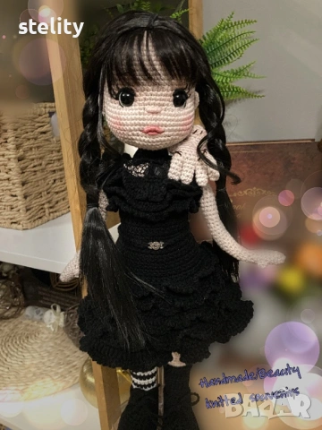 Уензди Адамс , снимка 4 - Кукли - 39551972