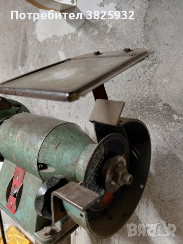 Работещ шмиргел, снимка 3 - Други машини и части - 53644648