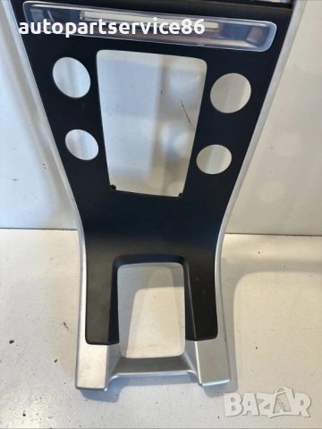 Облицовка около модул за управление на климатична система за Volvo XC60 2.0D (2011) 1288575, снимка 2 - Части - 53743156