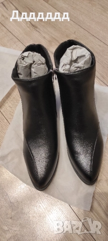 Продавам дамски боти , снимка 2 - Дамски боти - 52595025