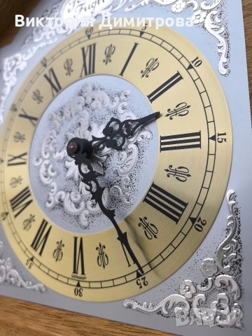 Стенен часовник от Urgos, снимка 6 - Стенни часовници - 53566709