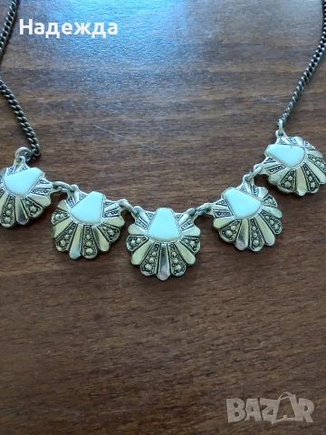 Ретро/ винтидж бижута 2 , снимка 13 - Колиета, медальони, синджири - 53491772