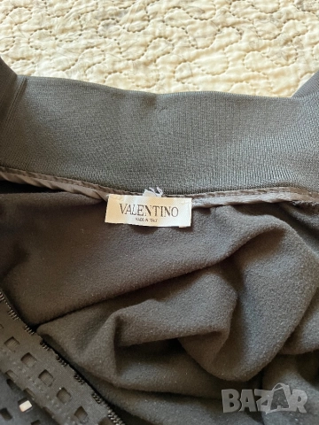 Valentino спортно-елегантна дълга рокля, снимка 3 - Рокли - 52411212