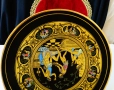 Гръцка порцеланова чиния,Богове,24 k злато,29 см., снимка 5