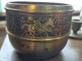 Старина автентична месингови купа,ръчна изработка от Индия период 1950г-1970г.Предметът е в отлично,, снимка 1