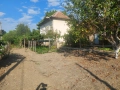 Продавам  двуетажна къща с двор в село Горна Бешовица, снимка 4
