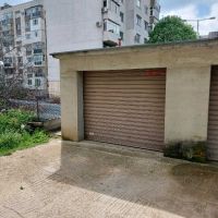 Продавам тухлен гараж, снимка 2 - Гаражи и паркоместа - 45444634
