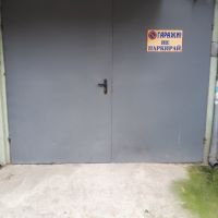 Гаражна метална врата, снимка 1 - Гаражни врати - 45890565
