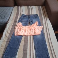 Продавам юношески дънки и нов потник на Н&М, снимка 1 - Детски панталони и дънки - 45456892