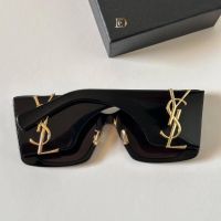 Дамски слънчеви очила YSL, снимка 1 - Слънчеви и диоптрични очила - 45667150