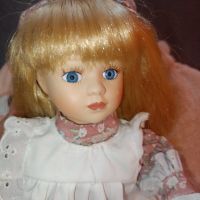 Продава се порцеланова кукла , снимка 7 - Кукли - 45491266