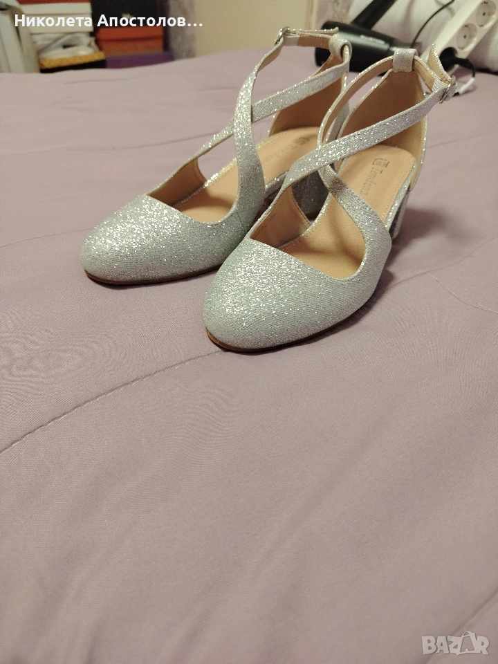 Продавам обувки с ток на Tendenz сребристи , снимка 1