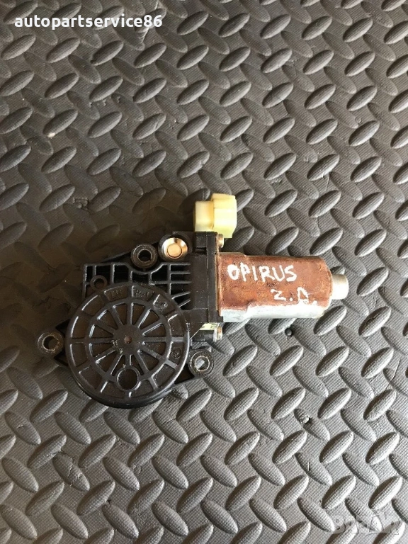 Мотор за стъкло на задна дясна врата за KIA Opirus  3.5 (2006), снимка 1