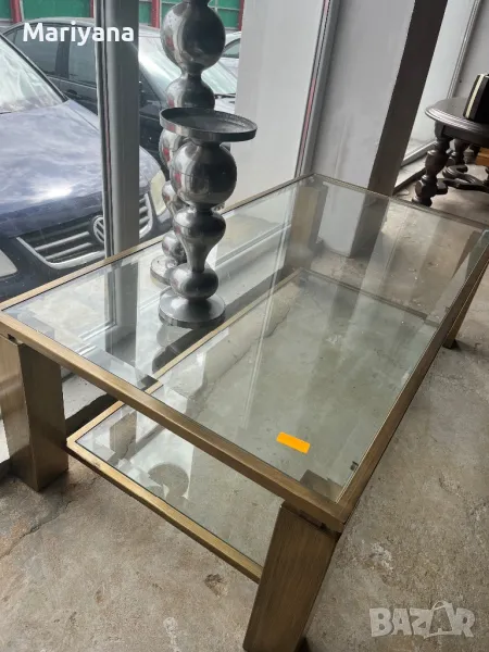 Холна стъклена маса , снимка 1