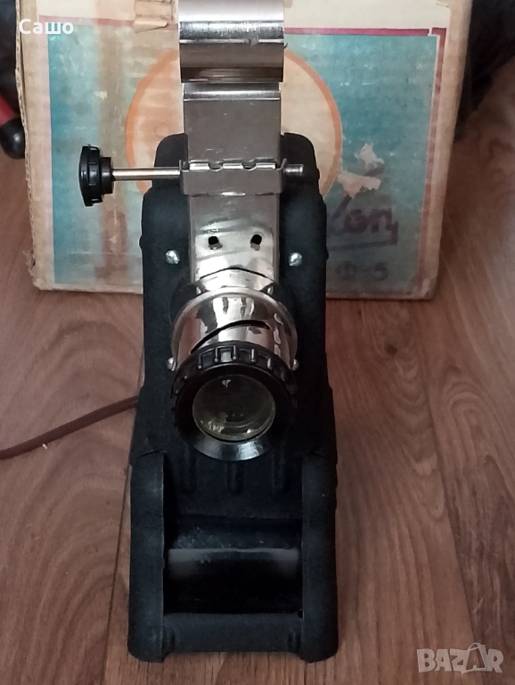 Прожекционен апарат , снимка 1