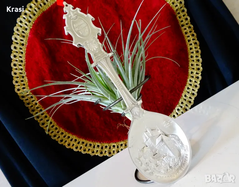 Лъжица от калай 97 г.,замък,калаена сватба. , снимка 1