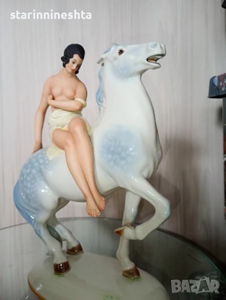 19 век Стар порцелан фигура статуетка скулптура Volkstedt Porcelain Amazon старинен порцелан , снимка 1