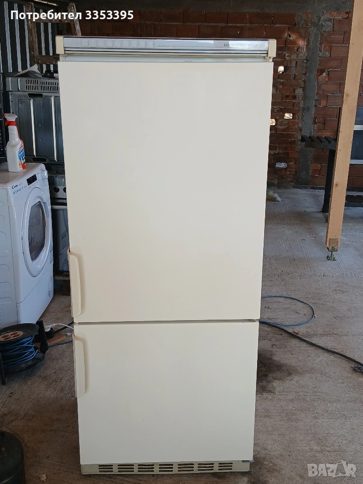Хладилник с фризер внос от Германия , снимка 1