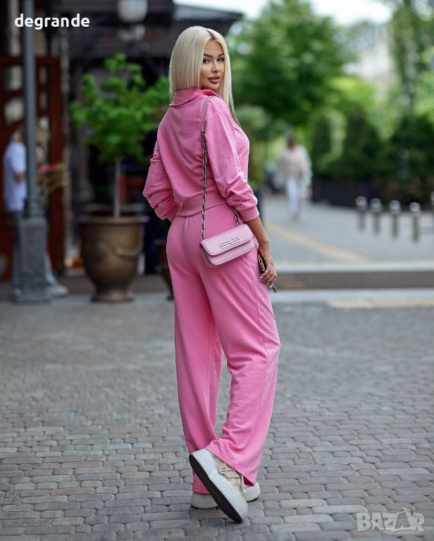 Уникално нежен дамски комплект с блестящи камъчета, снимка 1