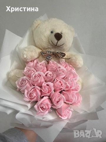 Букет за свети Валентин , снимка 3 - Ръчно изработени сувенири - 53268345