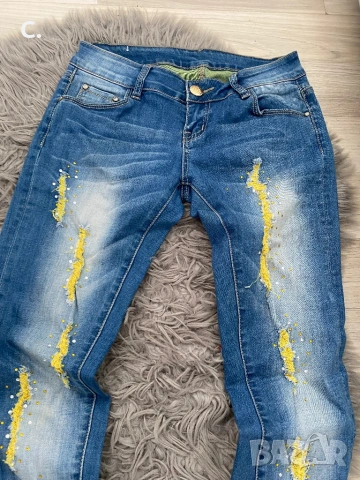 Дамски дънки, снимка 2 - Дънки - 53141736