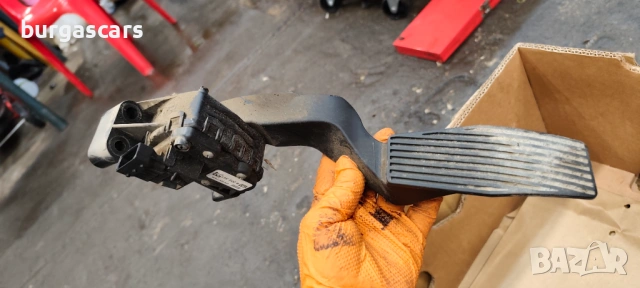 Потенциометър Педал газ 9 202 341 Opel Zafira B 1.7CDTI - 110к.с.A17DT