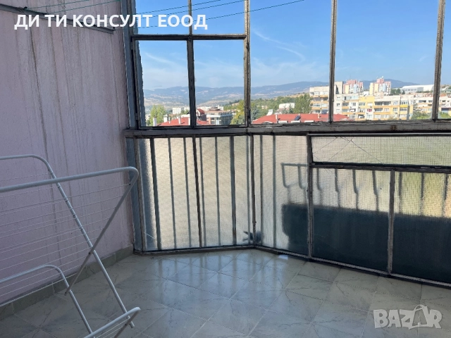 Тристаен апартамент в района на Лидъл