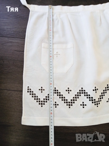 Бяла детска престилка с бродерия , снимка 3 - Други ценни предмети - 54113463
